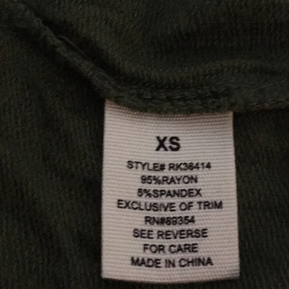 Good condition Top - Picture 5 of 5